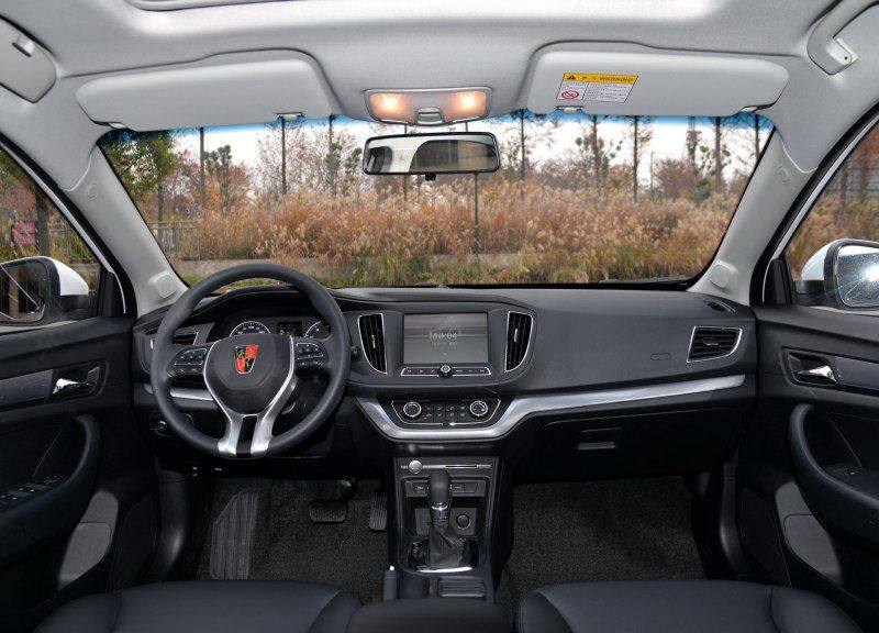 荣威3602018款,2017款荣威360手动豪华价格