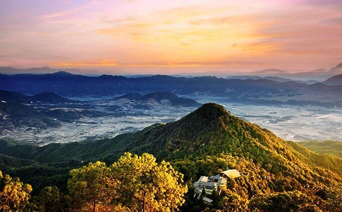 北京直飞腾冲3.4折起:赏银杏泡温泉逛古镇惬意的冬日旅行