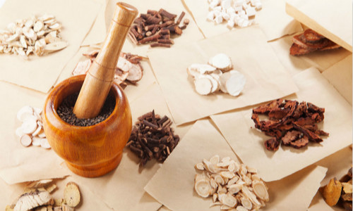 小孩得了胃发炎吃什么好得快,儿童急性肠胃炎胃穿孔的症状