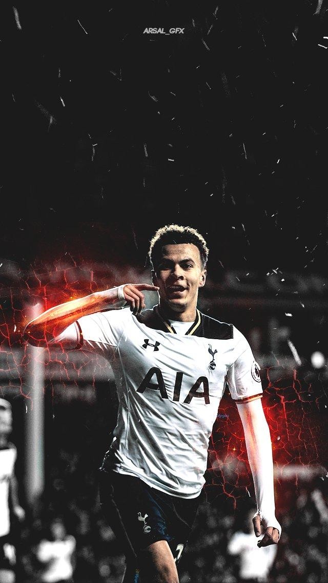 关于足球的炫酷手机壁纸,少年感的足球壁纸