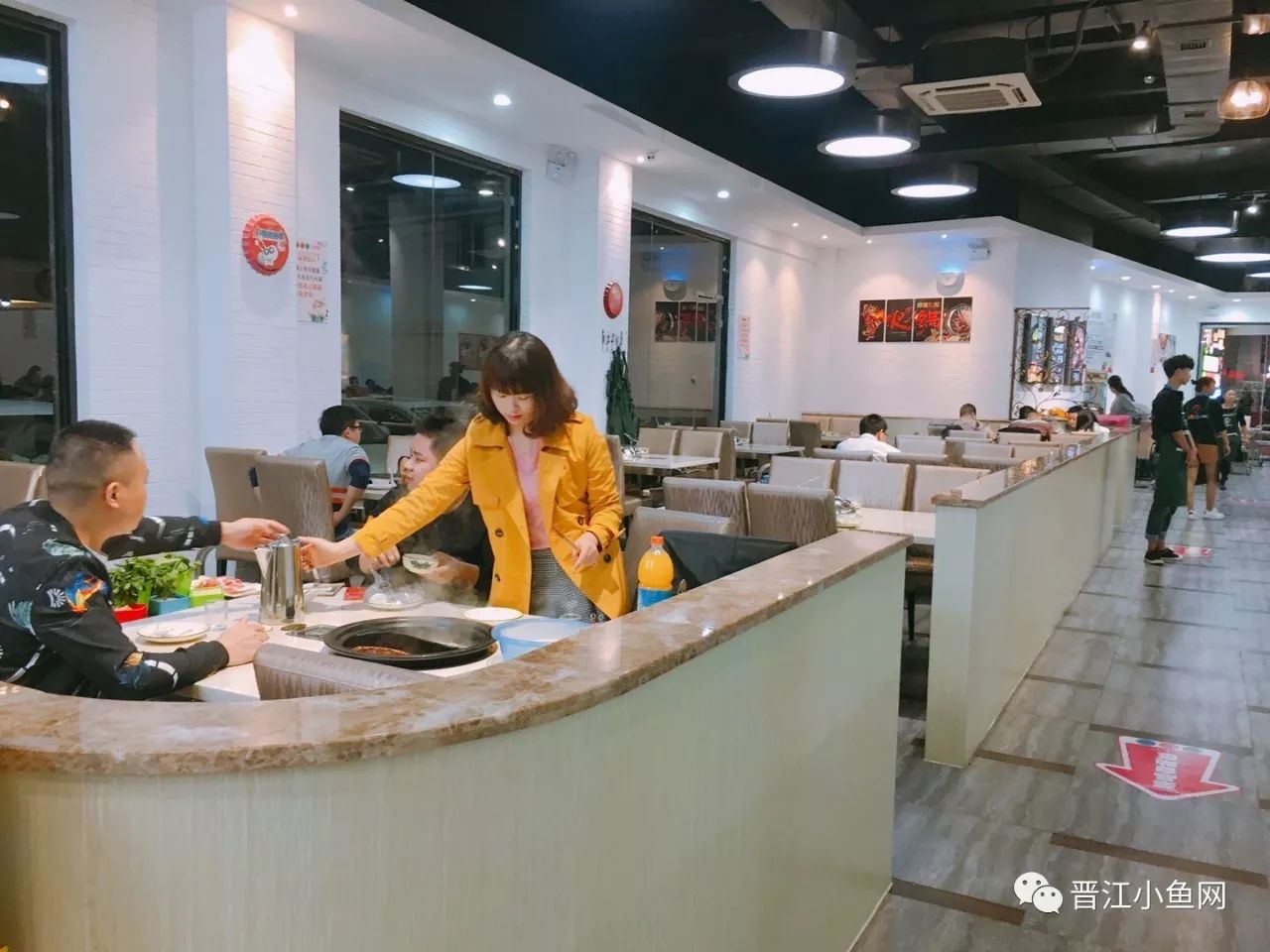 霸气！晋江这家店在火锅界已经拉仇恨了，锅底免费+3元开吃……