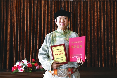 把中医养生文化发扬光大,把中医的文化传承下去