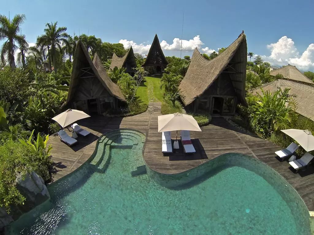 巴厘岛比较好的酒店有哪些,巴厘岛景色最好的酒店