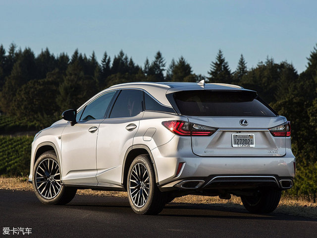 最美汽车盘点,爱卡年度汽车排行