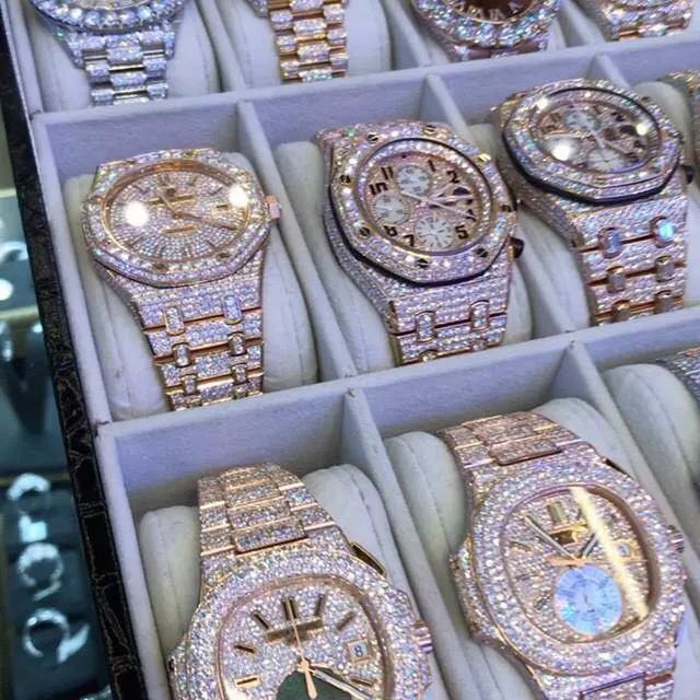 这波富炫的，吓掉了本佛系青年的保温杯