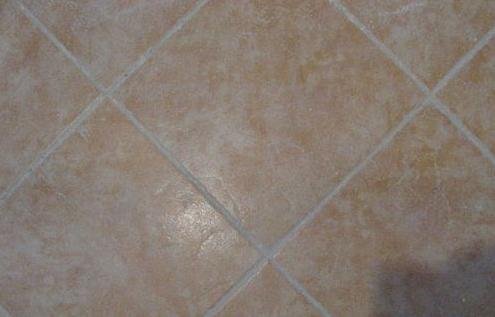 地暖铺瓷砖有缝的好还是无缝的好,担心瓷砖崩瓷不做美缝可以吗