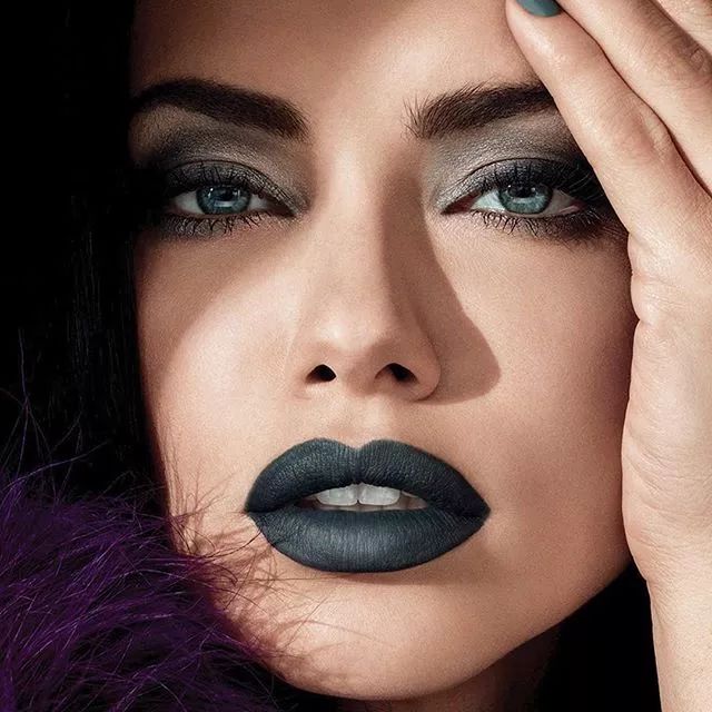 最显白的十支大牌口红,2019最火的100支口红全试色