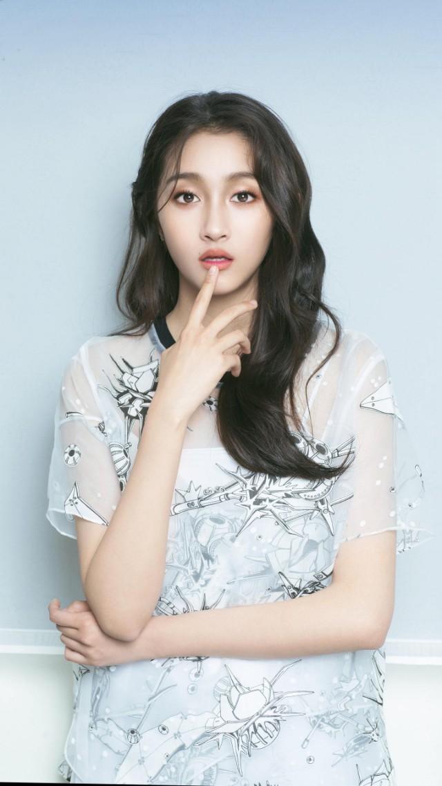 女生说放屁你该怎么回复,女生说放屁怎么高情商回复