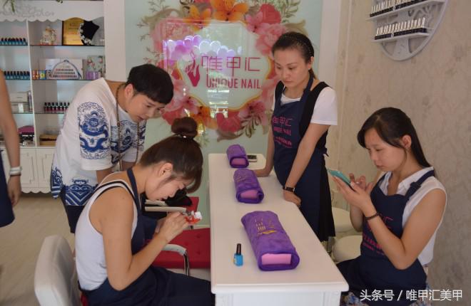 赢得顾客最关键的是什么,怎么开一家美甲店加盟店