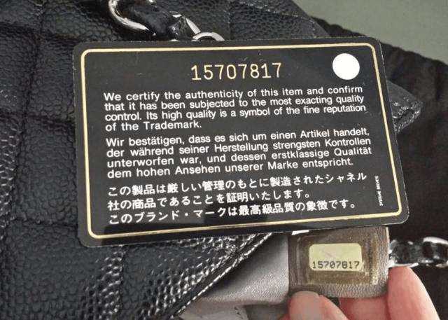 侯耀华送年轻女徒弟的名牌包,侯耀华送女徒弟奢侈品包包