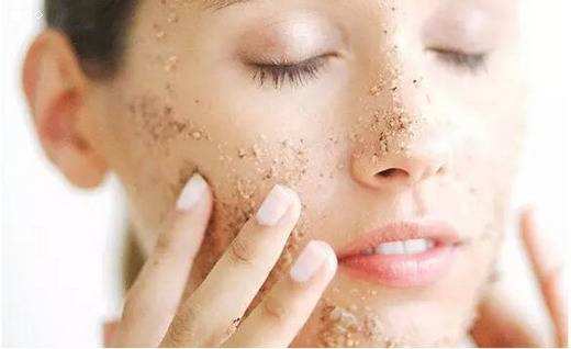 缩小毛孔最有效的护肤方法,改善毛孔粗大护肤的正确步骤