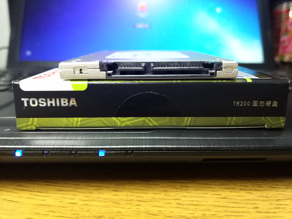 第一次感受零点零秒,tr200固态硬盘性价比高吗
