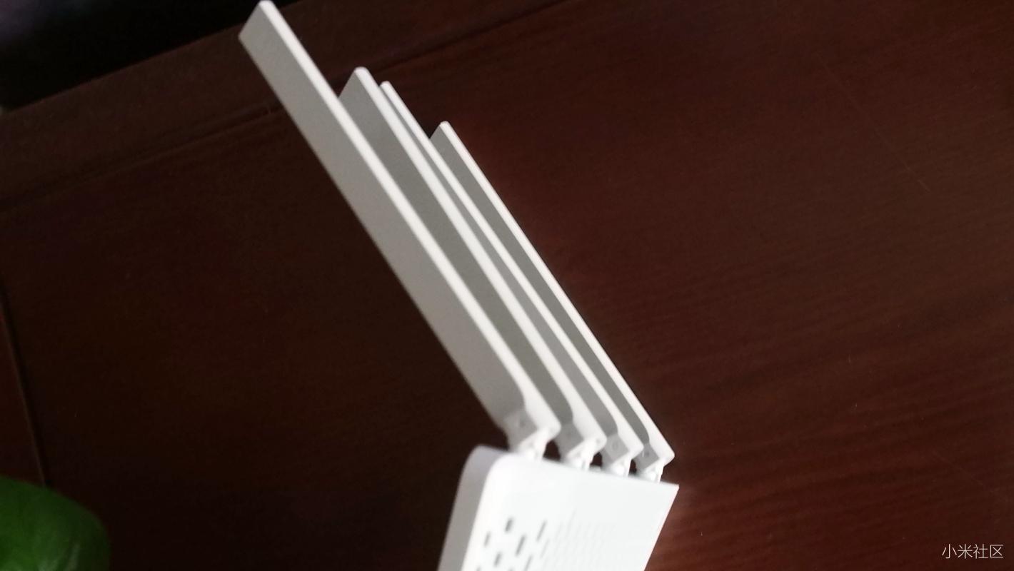 小米路由器3C测评：高端的入门级智能路由器