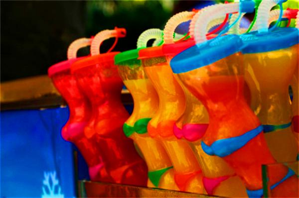 北纬18度温暖的冬季三亚之旅,北纬18度三亚旅游