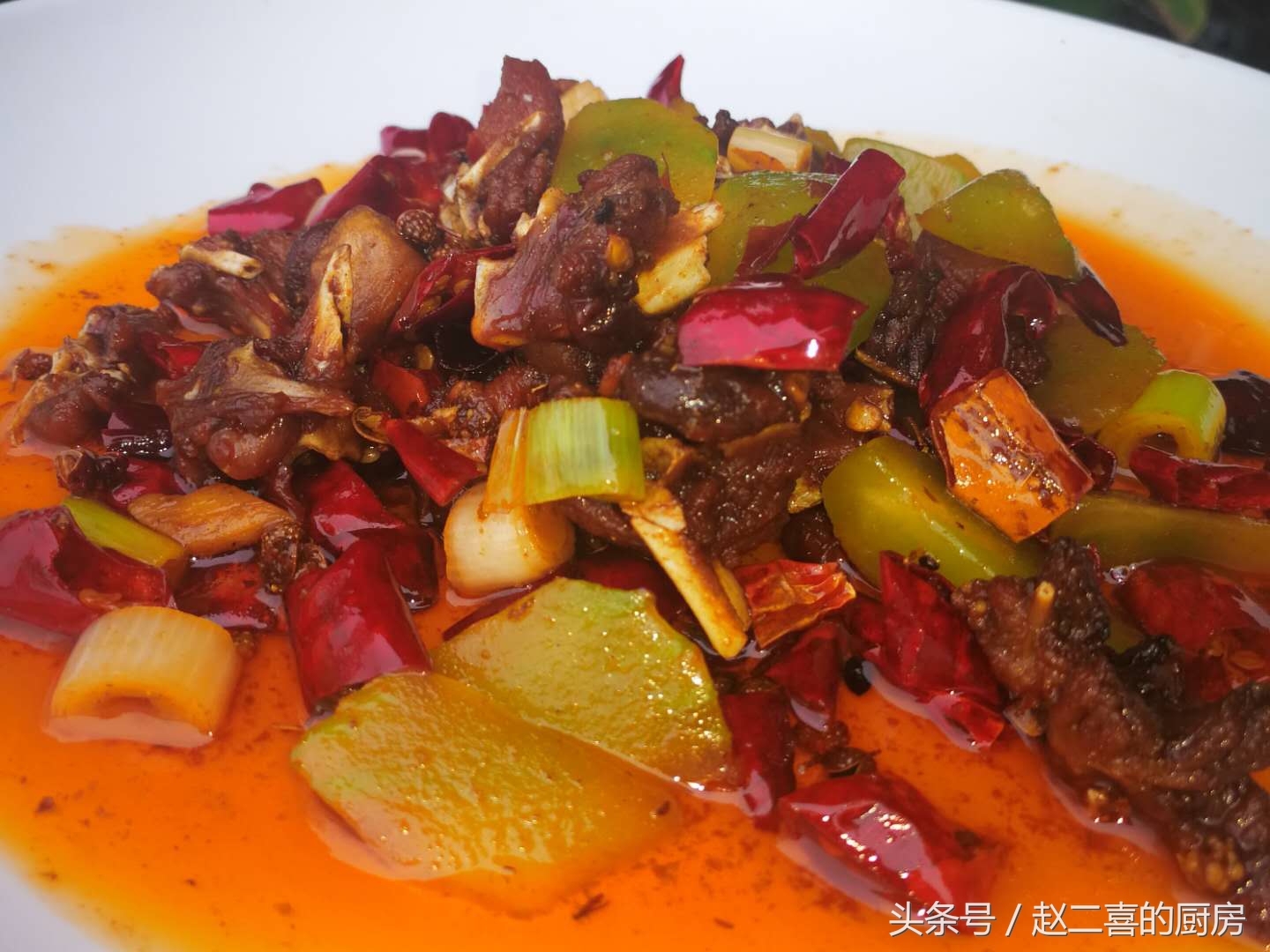 干锅兔的家常做法,干锅兔的正宗做法四川配料