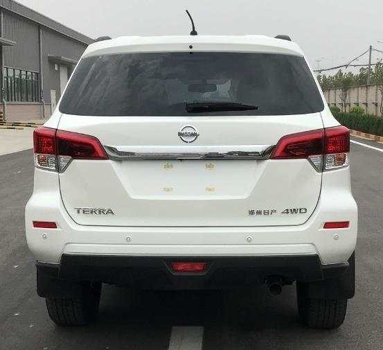 全新日产帕拉丁官图发布,全新日产帕拉丁造型非常硬朗霸气