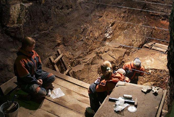 寻找几万年前丹尼索瓦人和尼安德特人之谜