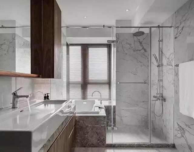 防水漏水最有效的克星,防水博士能把渗水墙解决吗