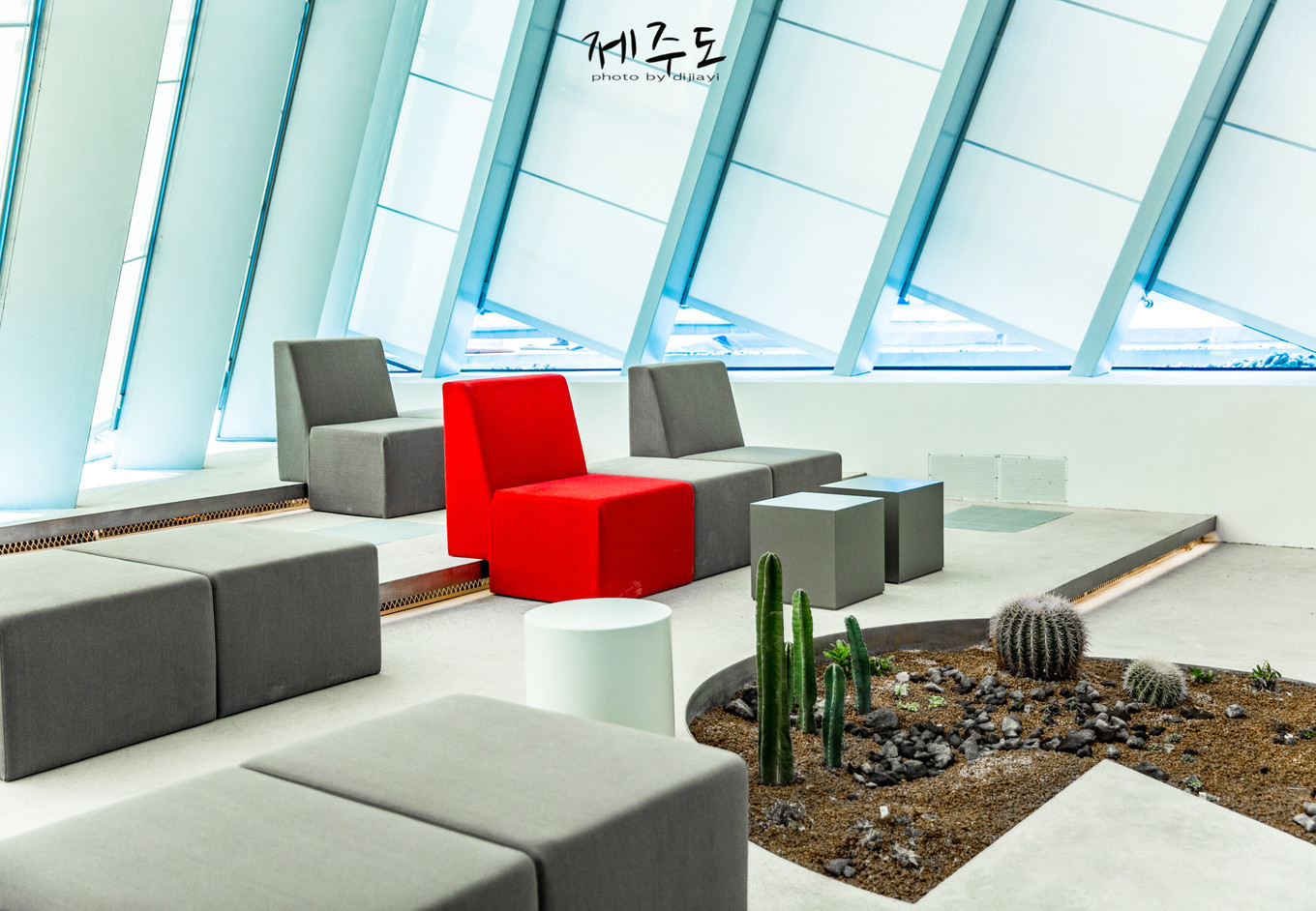 济州岛海边窗口打卡,韩国济州岛文艺浪漫打卡地