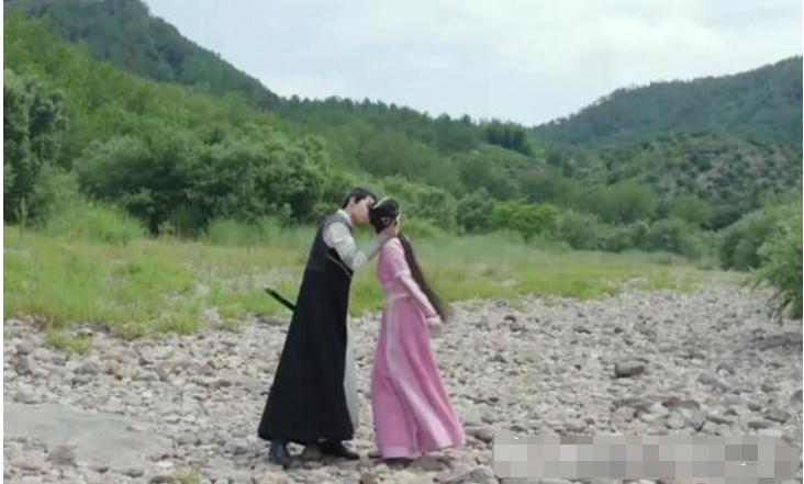 落落喜欢师傅，莫雨和唐三十六在一起，陈长生有点弱，毁了！