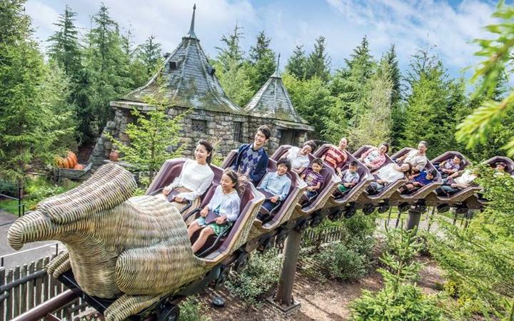 日本环球影城迪士尼乐园哪个更好,东京迪士尼大阪环球影城旅游攻略