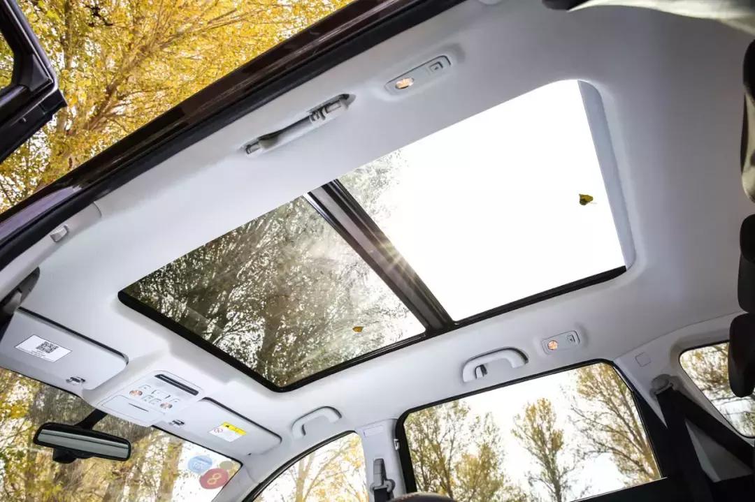 携手18000+用户共同撰写辉煌，景逸“双T”用口碑和产品告诉你