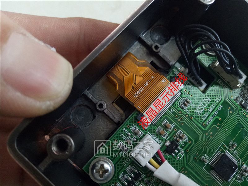 智能门锁容易被小偷无痕打开吗,智能门锁拆解图解