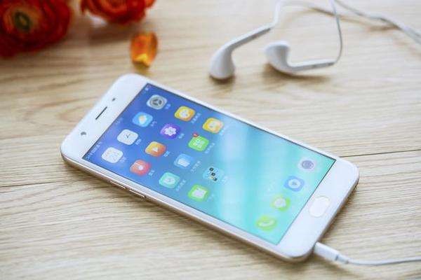 oppo手机怎么突然显示无sim卡,oppo手机卡死屏幕无反应也关不了