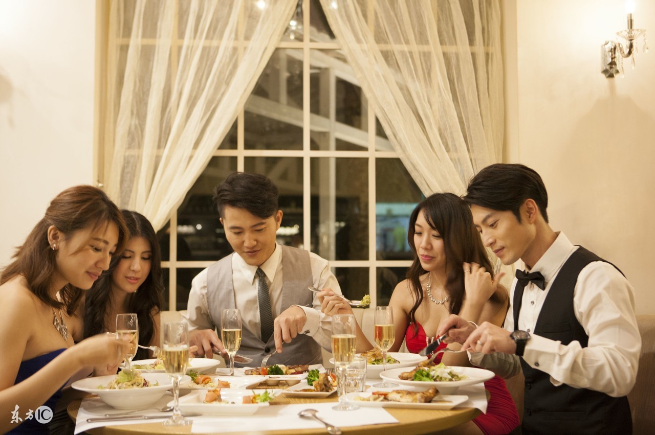 大学生餐饮创业推荐什么,校园餐饮创业价格