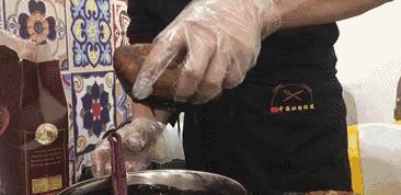 脏脏包网红食物测评,网红脏脏包里面没有爆浆