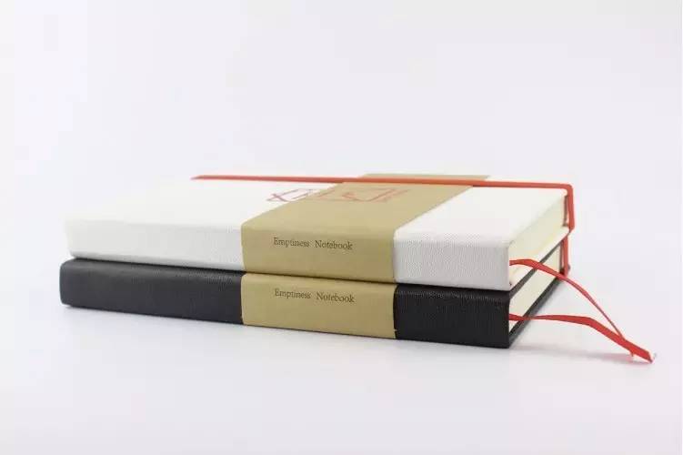 没有故事的小黑和小白