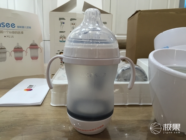 宝宝可加热的奶瓶,婴幼儿自动加热奶瓶