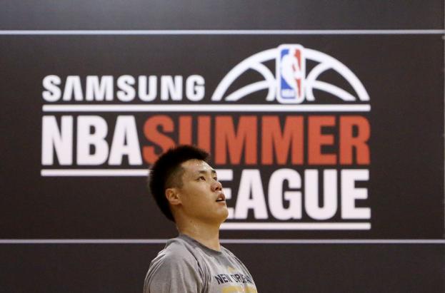 涓逛笢浣撴牎绡悆鏄庢槦,涓逛笢绡悆鏄庢槦鍚嶅崟澶у叏