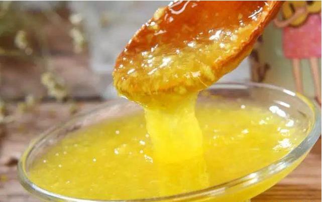 冬天手又红又紫怎么办,冬天手特别干燥怎么样可以保湿