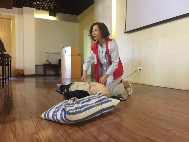 红十字应急救护技能比赛,红十字应急救护知识