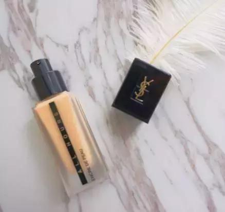 圣罗兰ysl新明彩轻垫粉底液b30,ysl圣罗兰女神逆龄粉底液30ml