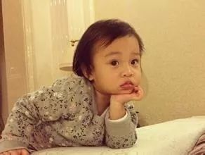 左右脸型不对称怎么矫正,怎么矫正自己的脸型