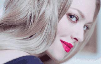 穿彩格大衣，不做佛系中年人