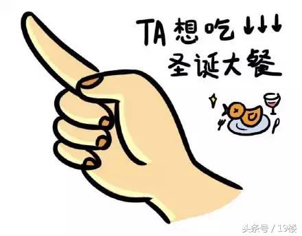 交往一个月了女友要礼物,相处一个月女生暗示我给她买东西