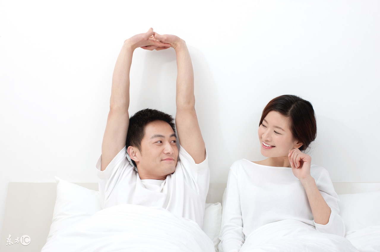 减肥喝水时间表每次喝多少水合适,减肥喝水时间表壁纸