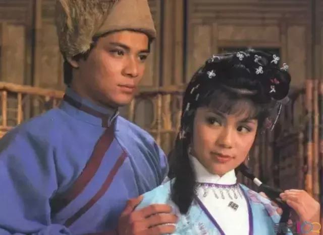 你若不懂情与爱，愿君读金庸武侠！