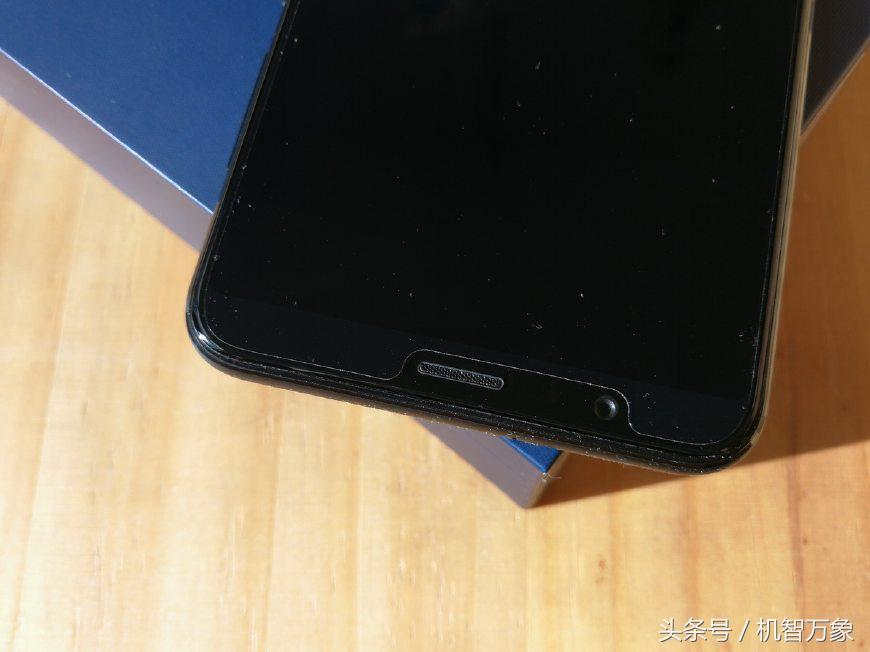 荣耀v10高清内部结构图,荣耀v10开箱的配置