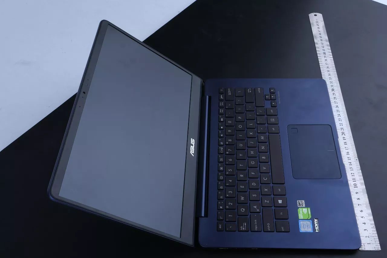 华硕zenbooku4100参数,华硕zenbooku305超薄本