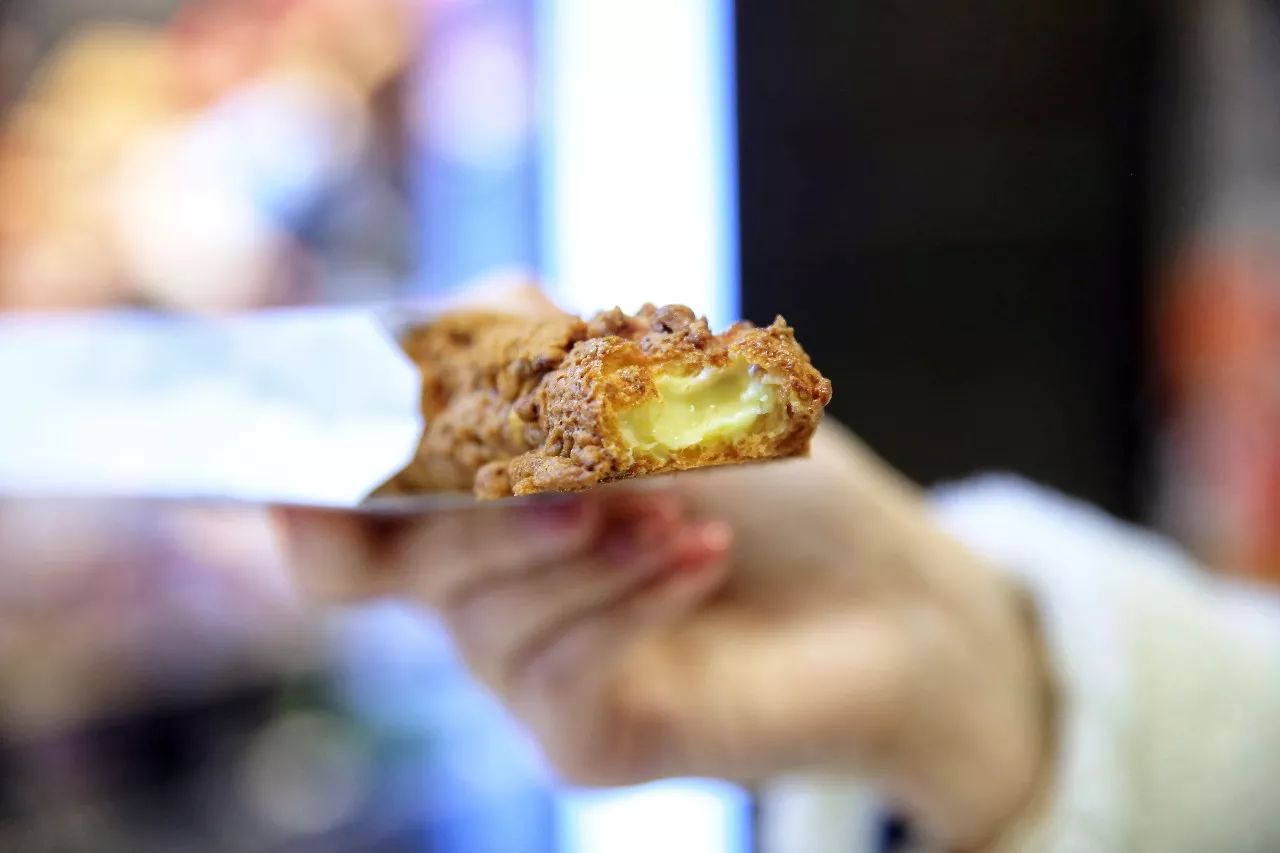 永远在限购的东京超人气泡芙棒，只开30天的魔都网红冰淇淋来杭州