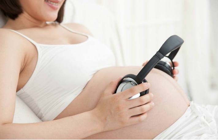 孕期准妈妈要知道的胎动那些事儿,孕期准妈妈妊娠反应是什么