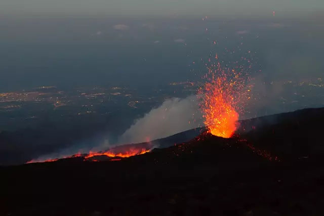 哪个地方可以玩星球大战,星球大战旅游地点大全