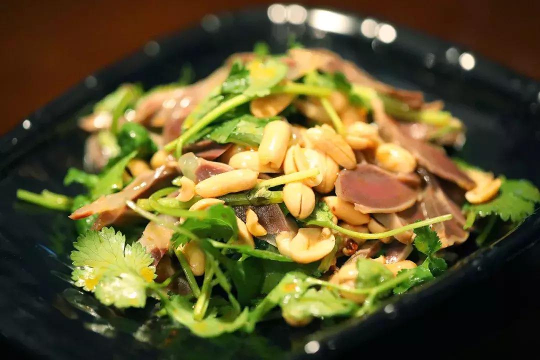 你来过无数次三里屯,却从没走进过这栋吃货大楼?!