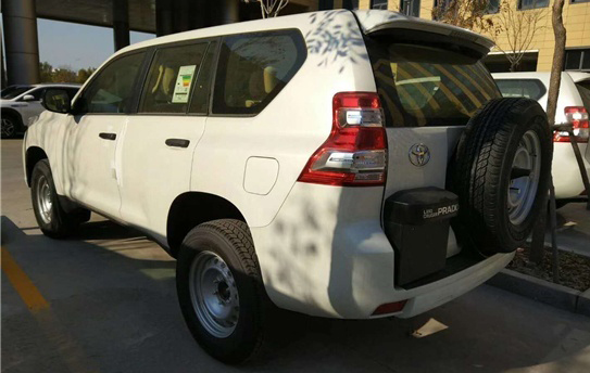 平行进口霸道270019款和20款,17款丰田霸道2700性能怎么样