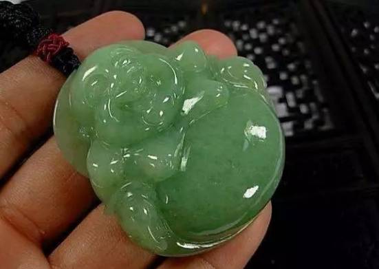 「珠宝小课堂」网购翡翠神仙图,实物丑的让你想不到