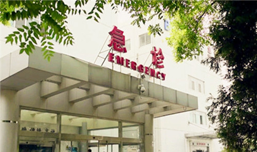 三岁宝宝鸡蛋一大一小,三岁儿童鸡蛋一大一小怎么干预